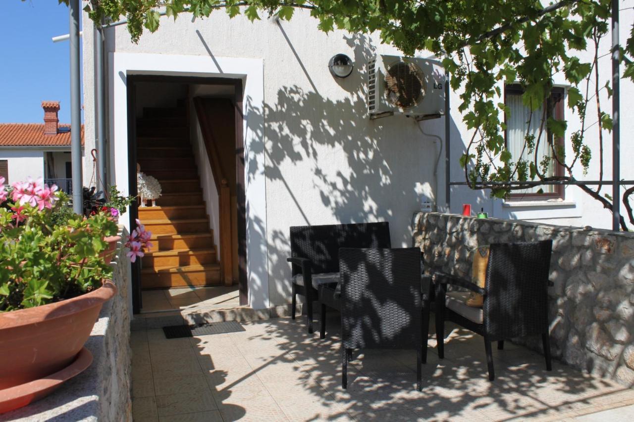 Apartments With A Parking Space Mali Lošinj Exteriér fotografie